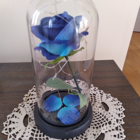 Elegant Rose, LED lights, Excellent for the gift - Picture 6 of 7